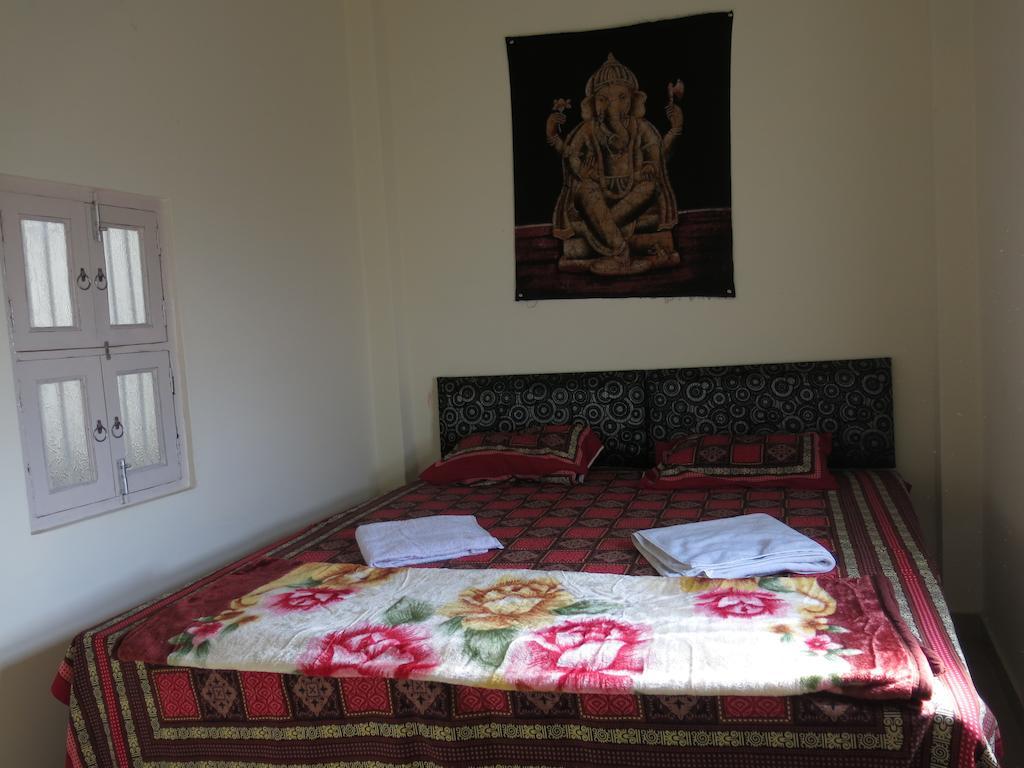 Ma Vishalakshi Paying Guest House Varanasi Ruang foto