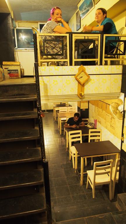Ma Vishalakshi Paying Guest House Varanasi Bagian luar foto